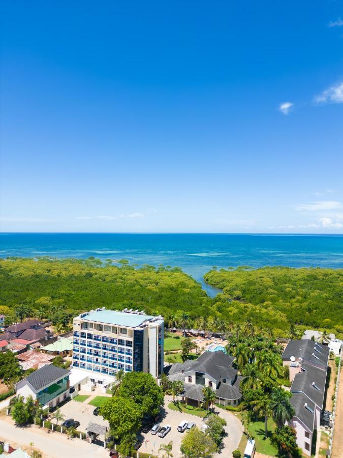 Tanga Beach Resort & Spa Εξωτερικό φωτογραφία