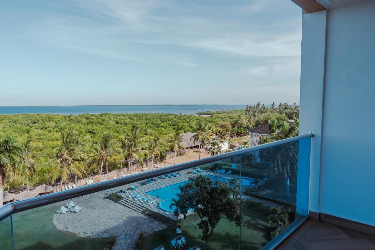 Tanga Beach Resort & Spa Εξωτερικό φωτογραφία